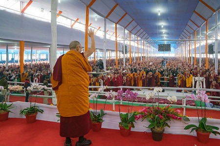 “Đức Phật Sẽ Là Màu Xanh” – Đức Dalai Latma Kêu Gọi Bảo Vệ Môi Trường